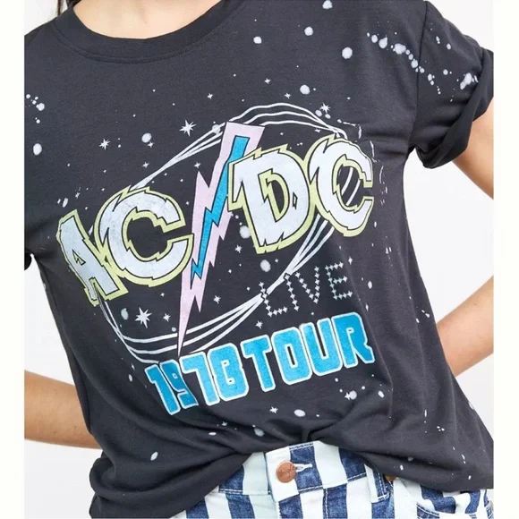 Anthropologie Women’s AC/DC Graphic Band Tee Size Small - Picture 2 of 9